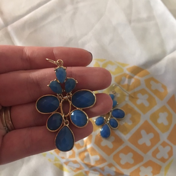 🍍Royal Blue Gold Trim Tear Drop Dangle Earrings - Picture 4 of 5